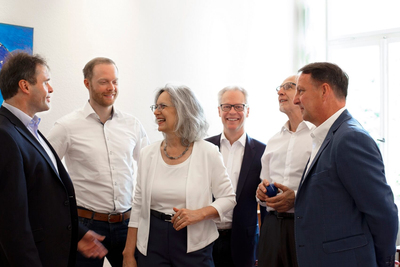 Finanzcoaches begleiten Sie auf dem Weg zur besseren Entscheidung Lernen Sie die Menschen kennen, die Sie auf dem Weg zum besseren Finanzentscheider begleiten